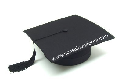 Tocco cappello cotone per laurea da laureato.